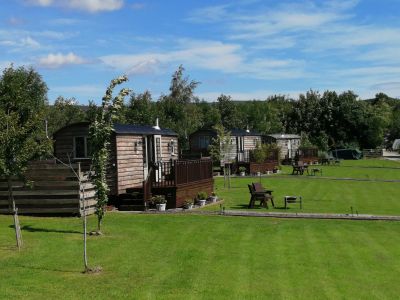 Peak View Shepherd Huts Peak View Shepherd Huts image
